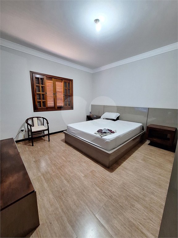 Casa à venda com 3 suítes no condomínio Bosque de Grevilea, Vinhedo - SP