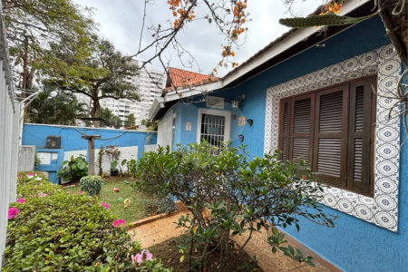 Casa à venda com 3 quartos no condomínio Santa Terezinha, São Paulo - SP