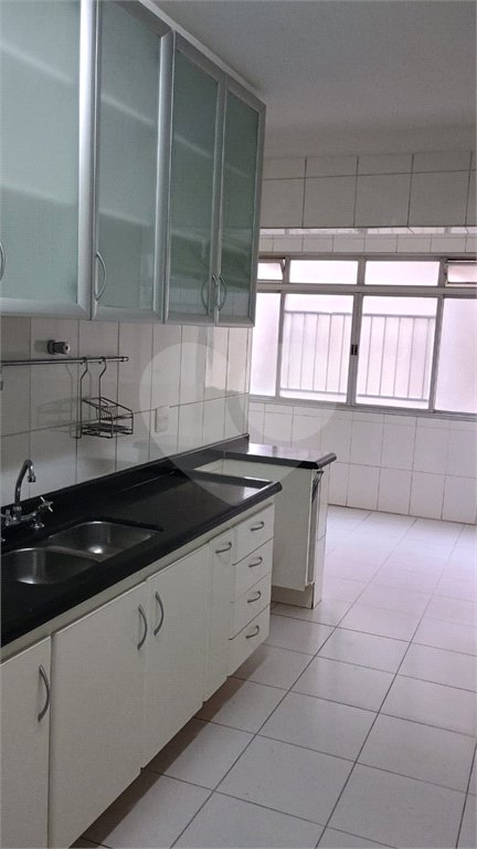 Apartamento para alugar com 3 quartos, sendo 1 suíte,  em Cerqueira Cesar, São Paulo, SP