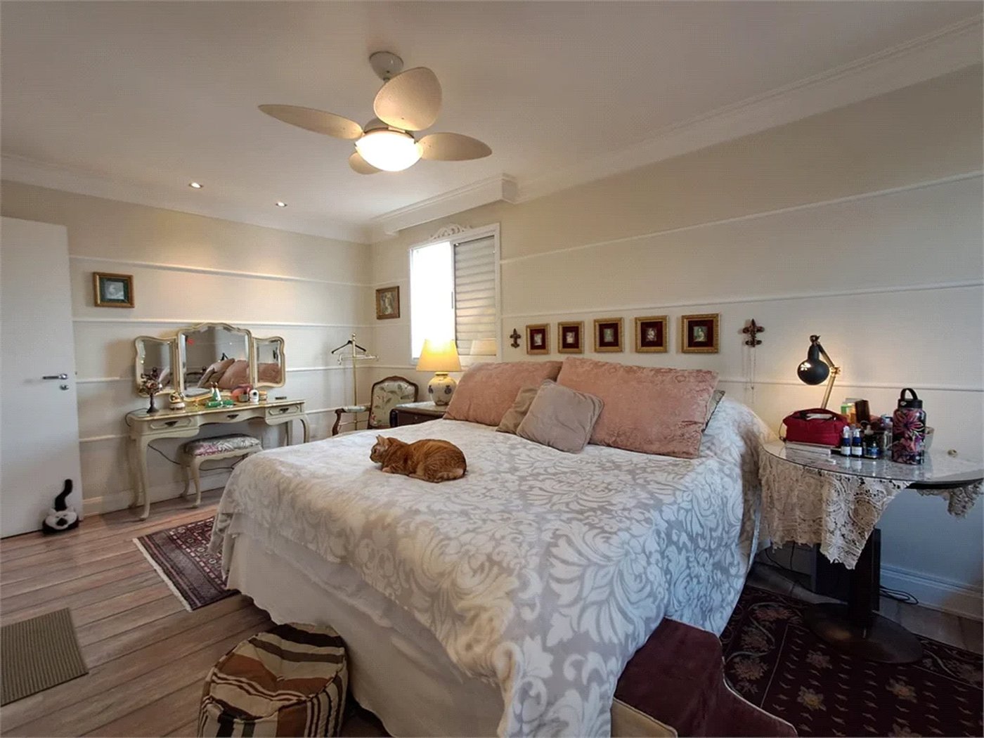 Apartamento à venda com 2 suítes em Vila Romana, São Paulo, SP