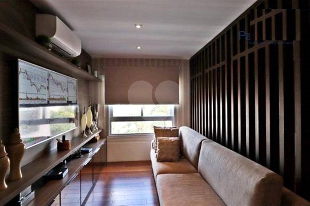 Apartamento à venda ou para alugar com 4 suítes em Santa Teresinha, São Paulo, SP