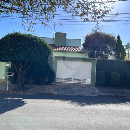 Casa Térrea à venda ou para alugar com 3 quartos, sendo 1 suíte, em Vila Sfeir, Indaiatuba, SP
