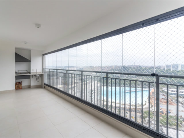 Apartamento à venda com 2 suítes em Santo Amaro, São Paulo, SP