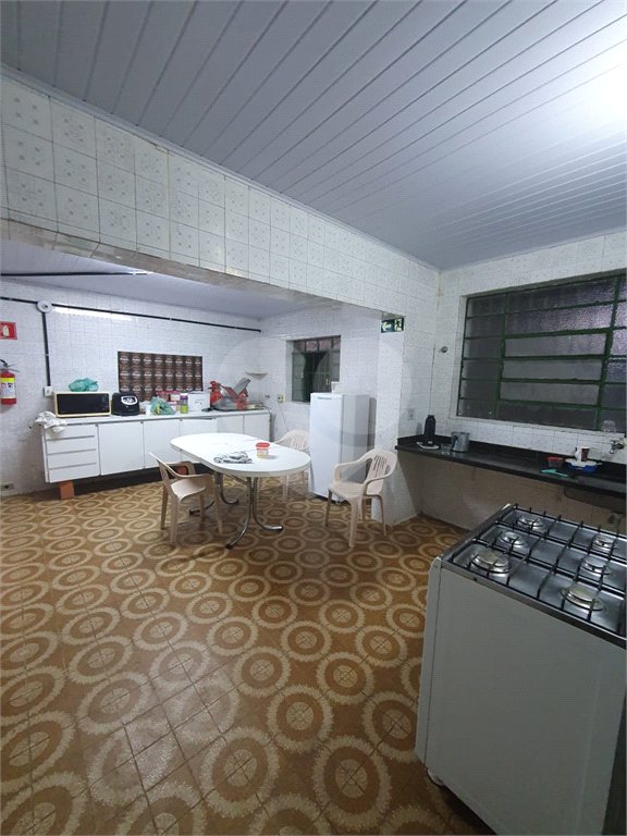 Sobrado à venda com 2 quartos em Vila Guilherme, São Paulo, SP