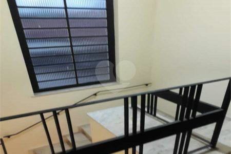 Sobrado à venda com 3 quartos, sendo 1 suíte,  em Santo Amaro, São Paulo, SP