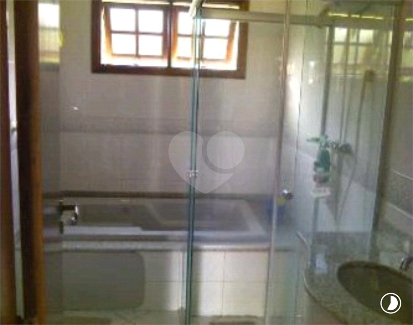 Casa à venda com 2 quartos, sendo 1 suíte, no condomínio Novo Horizonte, Piracaia - SP