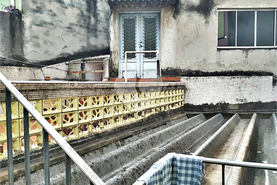 Casa à venda com 4 quartos, sendo 3 suítes, em Santana, São Paulo, SP