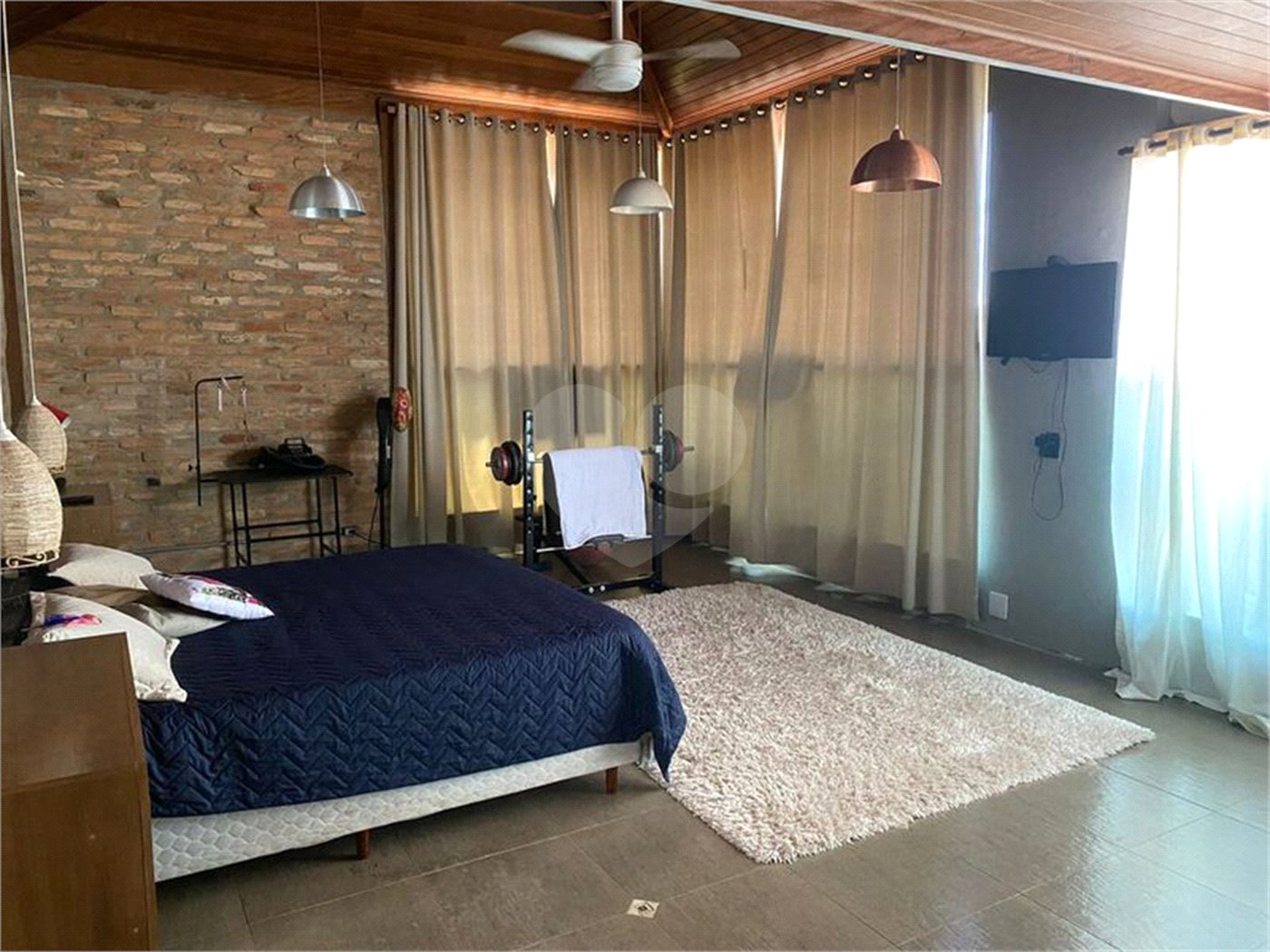 Casa à venda com 3 suítes em Taboão, São Roque, SP