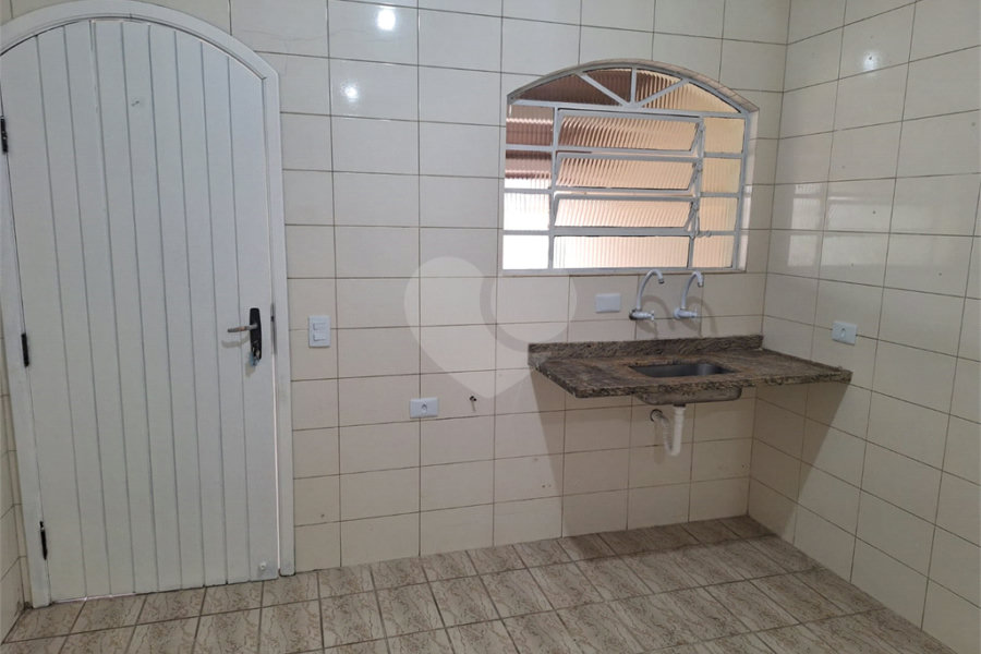 Sobrado à venda com 2 quartos em Vila Nova Cachoeirinha, São Paulo, SP