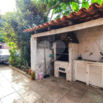 Sobrado à venda com 4 quartos, sendo 2 suítes,  em Jardim Morumbi, São Paulo, SP
