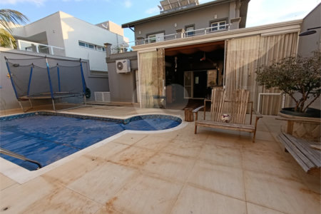 Casa à venda com 4 quartos, sendo 1 suíte, no condomínio Jardim Reserva Bom Viver de Indaiatuba, Indaiatuba - SP