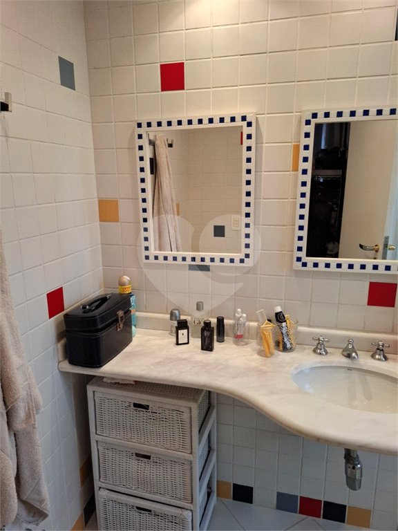 Apartamento à venda com 4 quartos, sendo 2 suítes,  em Brooklin Paulista, São Paulo, SP