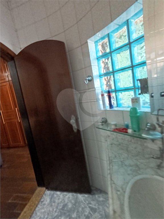Sobrado à venda com 4 quartos, sendo 1 suíte, em Jaçanã, São Paulo, SP