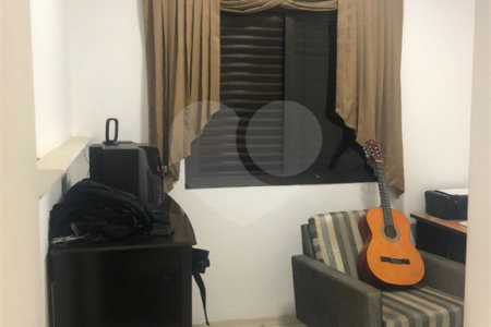 Apartamento à venda com 3 quartos, sendo 1 suíte, em Saúde, São Paulo, SP
