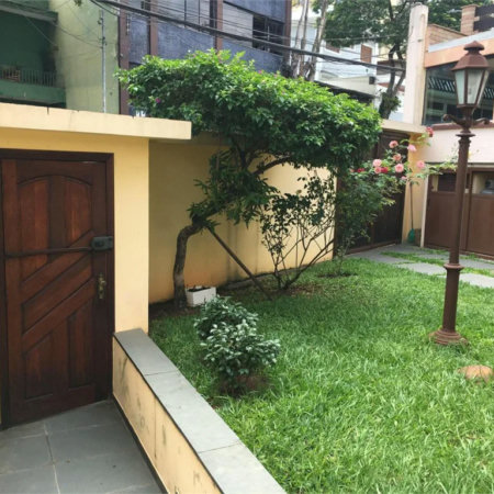 Casa à venda com 4 quartos, sendo 2 suítes, em Vila Suzana, São Paulo, SP