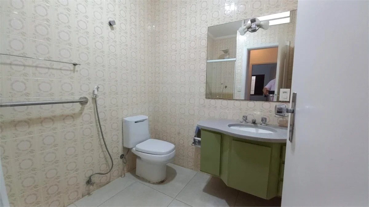 Casa à venda com 3 quartos, sendo 1 suíte, em Jardim Colombo, São Paulo, SP