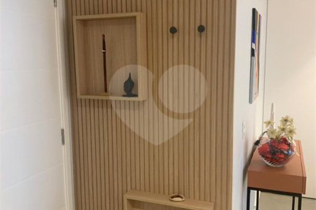 Apartamento à venda com 2 quartos, sendo 1 suíte,  em Barra Funda, São Paulo, SP