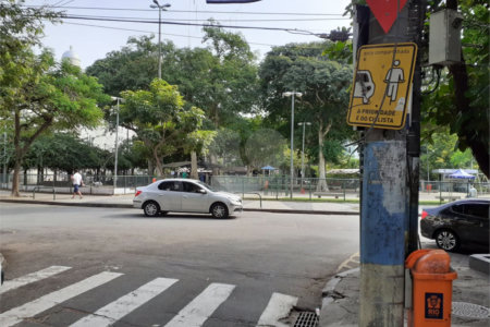 Casa à venda com 3 quartos em Grajaú, Rio de Janeiro, RJ