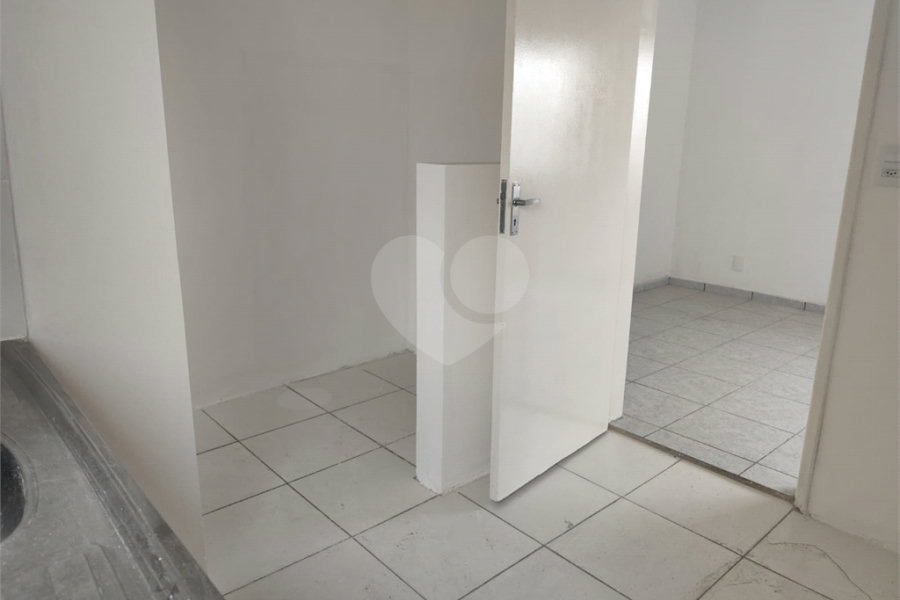 Apartamento à venda com 2 quartos em Jardim Íris, São Paulo, SP