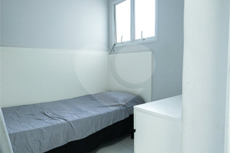 Apartamento à venda com 5 quartos, sendo 4 suítes,  em Parque Reboucas, São Paulo, SP