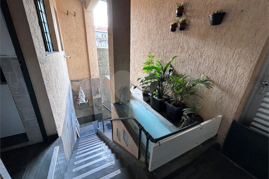 Casa à venda com 4 quartos, sendo 1 suíte, em Parada Inglesa, São Paulo, SP