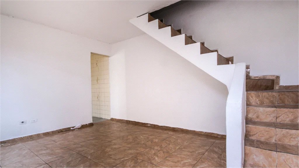 Casa à venda com 4 quartos em Vila Hamburguesa, São Paulo, SP