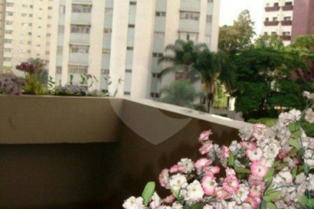 Apartamento à venda com 4 quartos, sendo 3 suítes, em Água Fria, São Paulo, SP