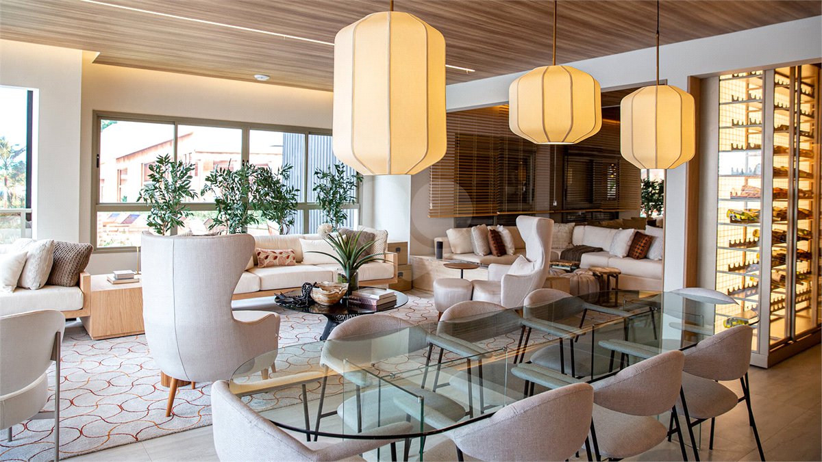 Apartamento à venda com 4 suítes em Vila Romana, São Paulo, SP