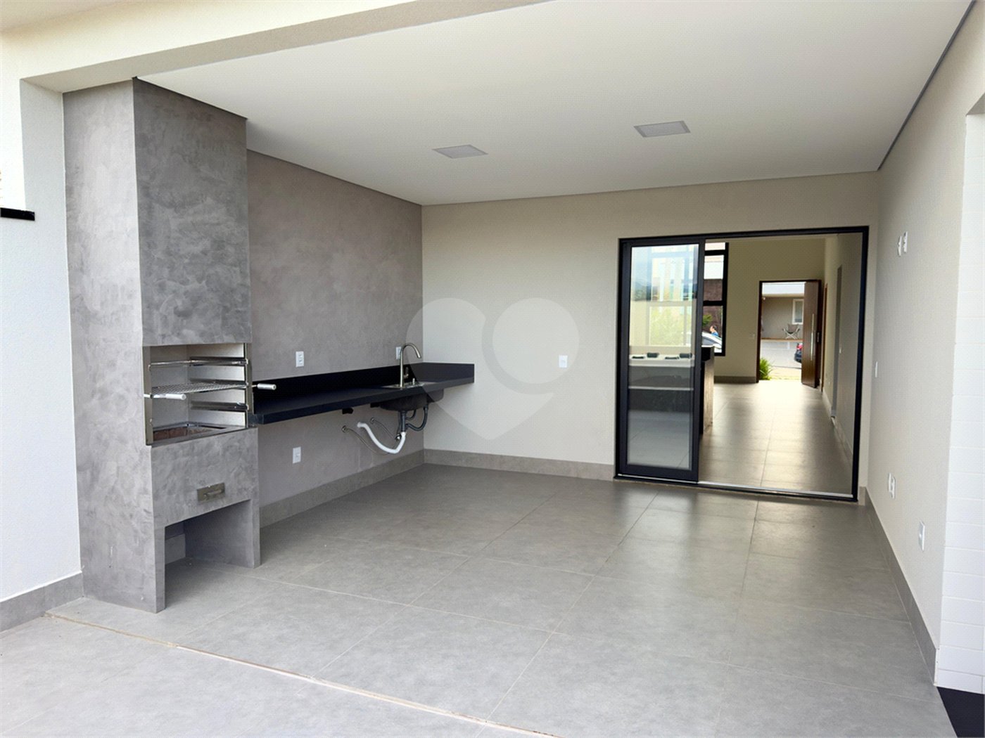 Casa à venda com 3 suítes no condomínio Residencial Phytus, Cabreúva - SP