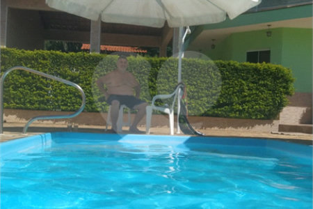 Chácara à venda com 3 quartos, sendo 2 suítes,  em Chácaras Fernão Dias, Atibaia, SP