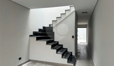 Casa em condomínio à venda com 3 quartos, sendo 1 suíte,  em Vila Alpina, São Paulo, SP