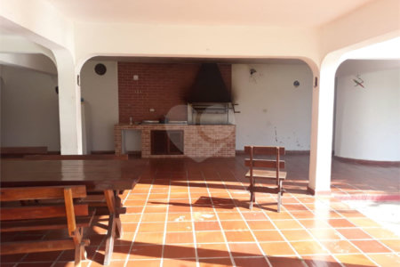 Sítio à venda com 5 quartos, sendo 3 suítes,  em Planalto Verde, São Roque, SP