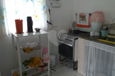 Casa à venda com 3 quartos em Vila Vitório Mazzei, São Paulo, SP