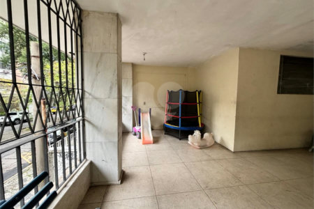 Apartamento à venda com 4 quartos, sendo 1 suíte, em Tijuca, Rio de Janeiro, RJ
