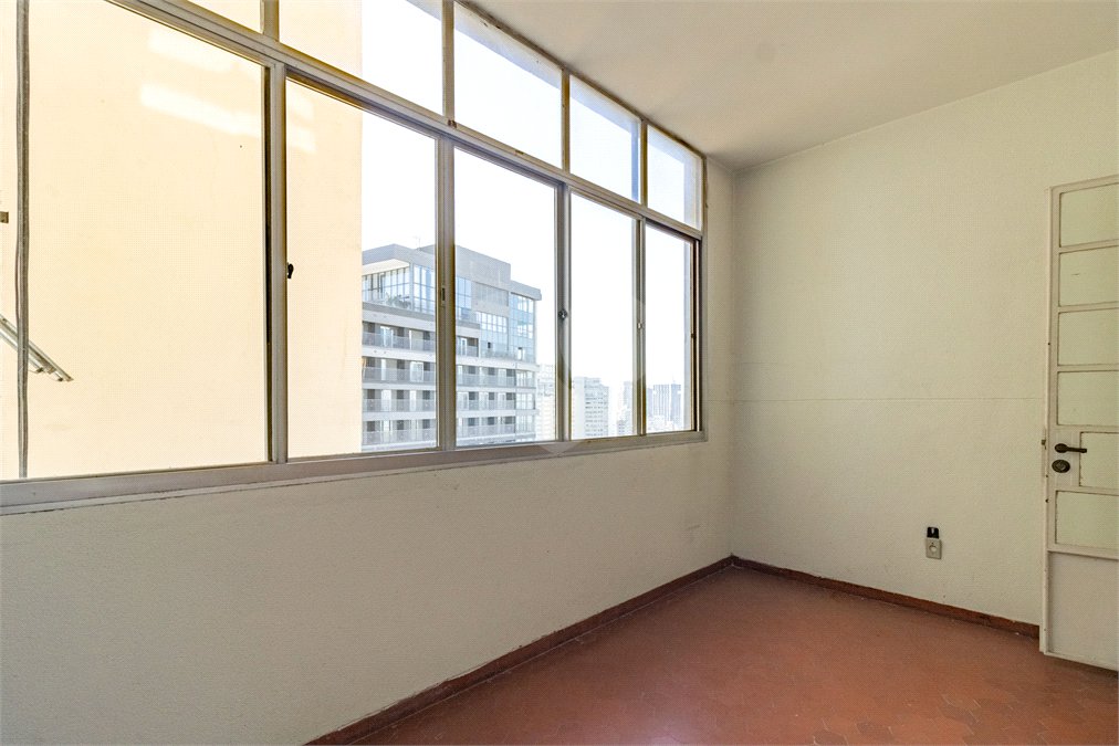 Apartamento à venda ou para alugar com 3 quartos, sendo 1 suíte, em Consolação, São Paulo, SP