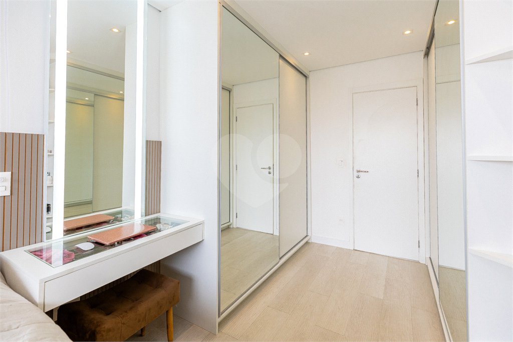 Apartamento à venda com 3 suítes em Vila Mascote, São Paulo, SP