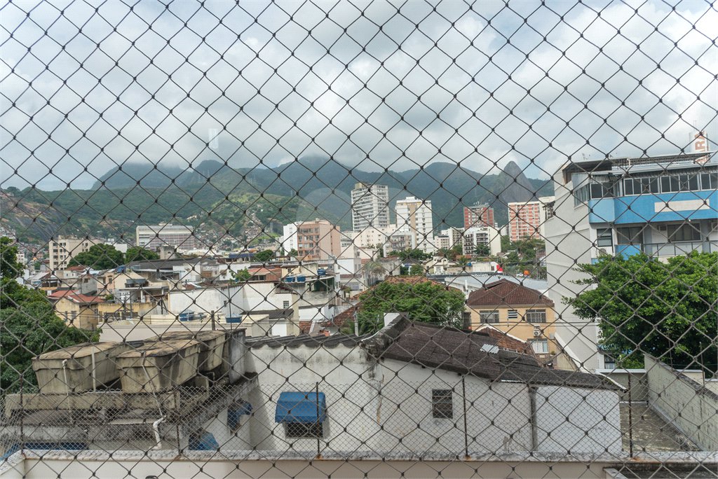 Apartamento à venda com 3 quartos, sendo 1 suíte, em Tijuca, Rio de Janeiro, RJ