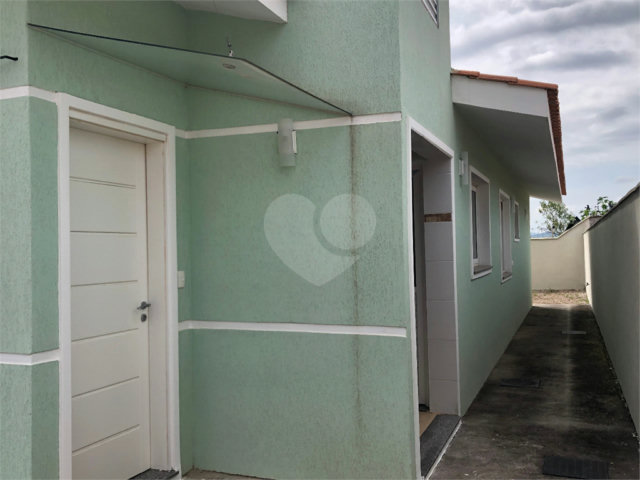 Casa à venda com 3 quartos, sendo 1 suíte,  no condomínio Marfi Iii- Fase Iii, Bom Jesus dos Perdões - SP