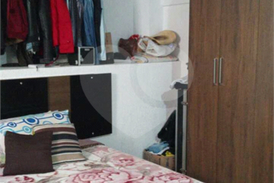 Sobrado à venda com 4 quartos em Lavapés, Mairiporã, SP