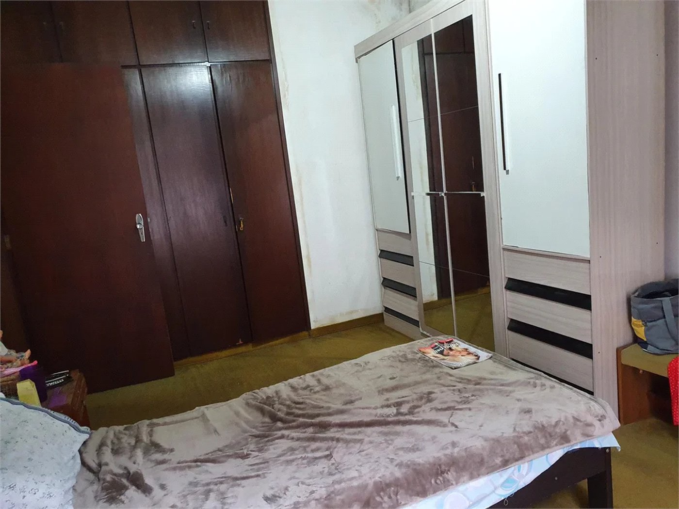 Casa à venda com 5 quartos, sendo 1 suíte, em Vila Romana, São Paulo, SP