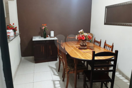 Chácara à venda com 3 quartos, sendo 1 suíte, em Cachoeira, Vinhedo, SP