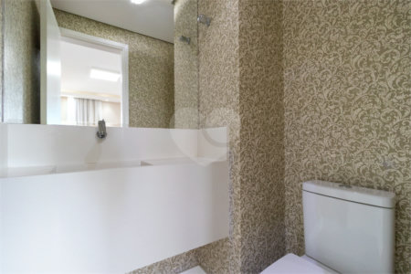 Apartamento à venda com 4 suítes em Vila Sofia, São Paulo, SP