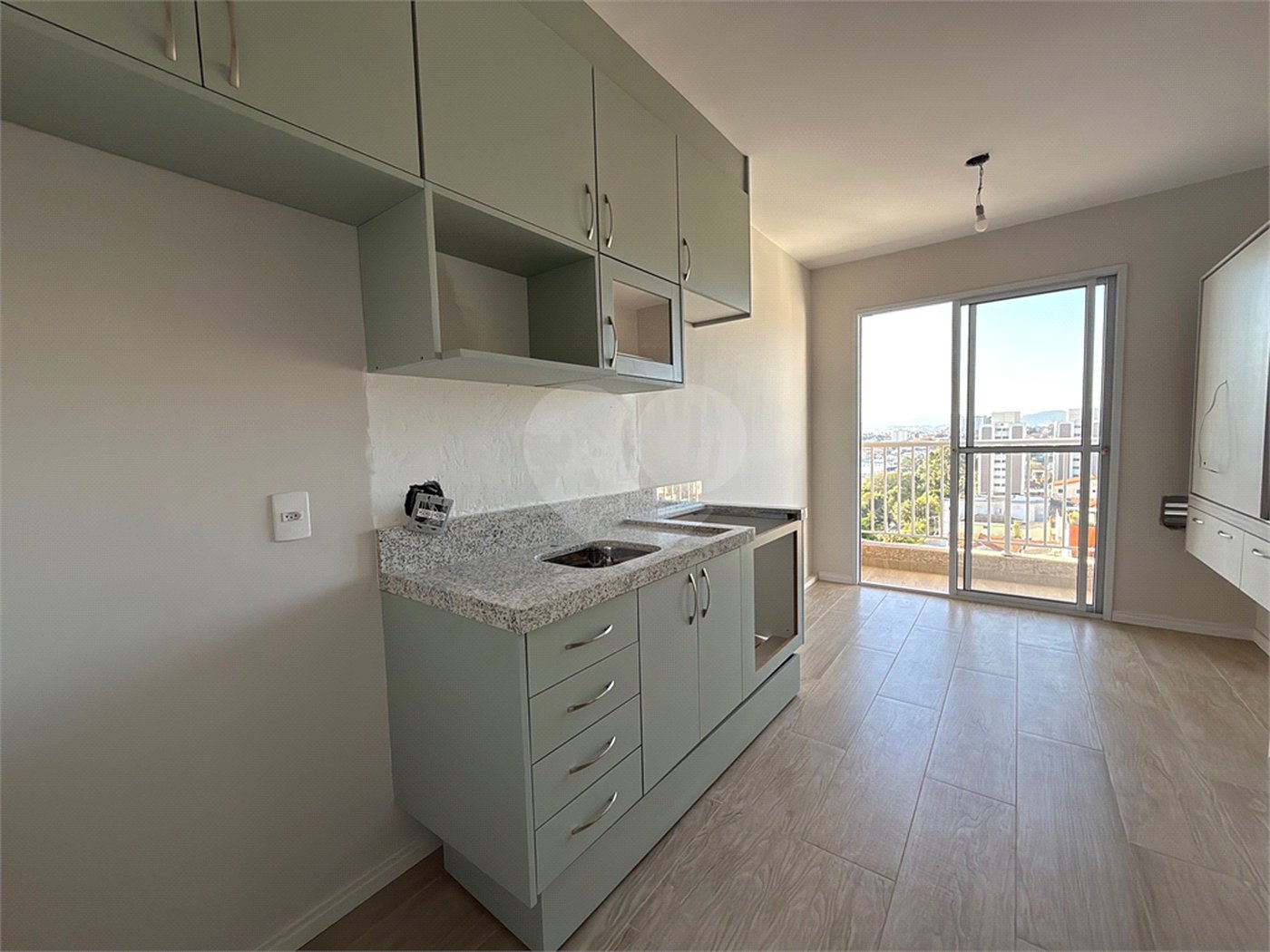 Apartamento à venda com 1 suíte em Parque Vitória, São Paulo, SP