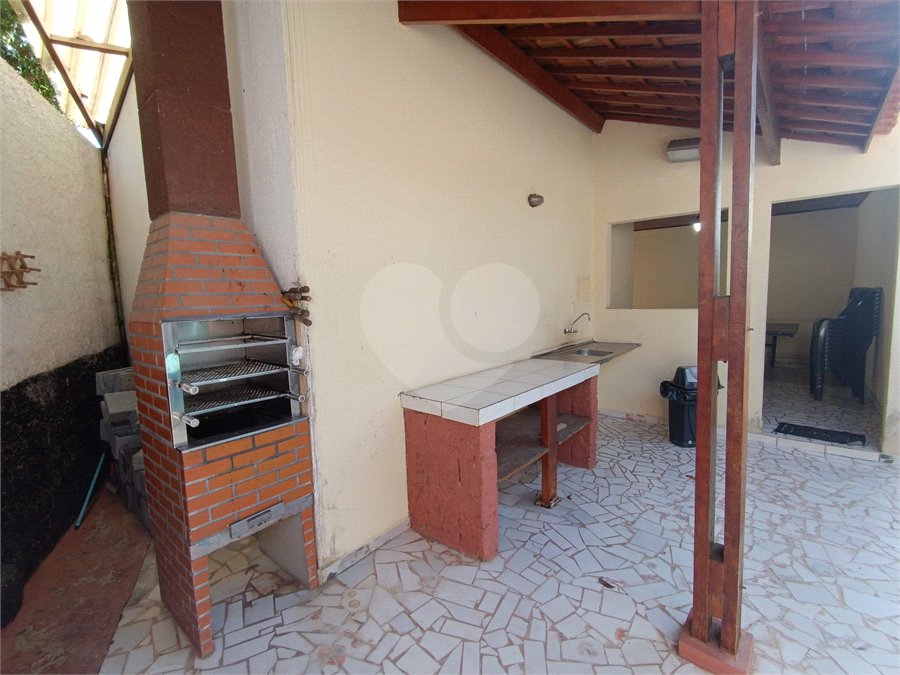 Apartamento à venda com 2 quartos em Vila Marques, São Roque, SP