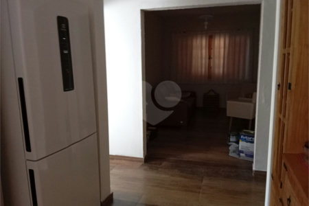 Casa à venda com 4 quartos, sendo 2 suítes,  em Guaxinduva, Atibaia, SP