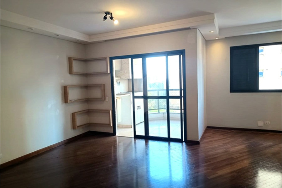 Apartamento à venda com 2 quartos, sendo 1 suíte, em Morumbi, São Paulo, SP