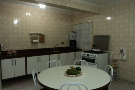 Casa à venda com 3 quartos, sendo 1 suíte, em Jardim Cláudia, São Paulo, SP