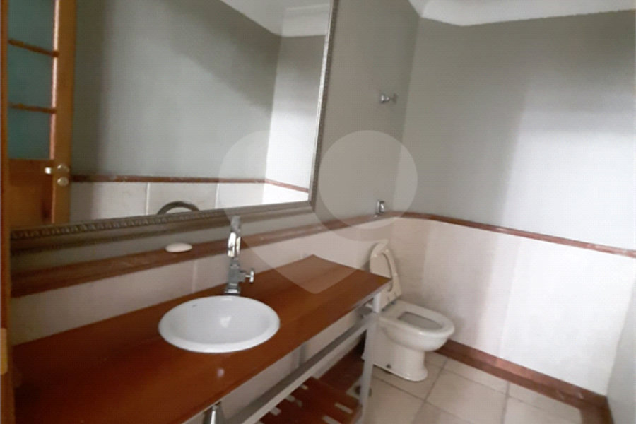 Casa à venda com 3 suítes no condomínio Chácara Francesa, São Paulo - SP