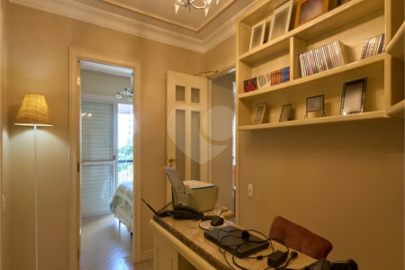Apartamento à venda com 4 quartos, sendo 2 suítes, em Vila Mascote, São Paulo, SP
