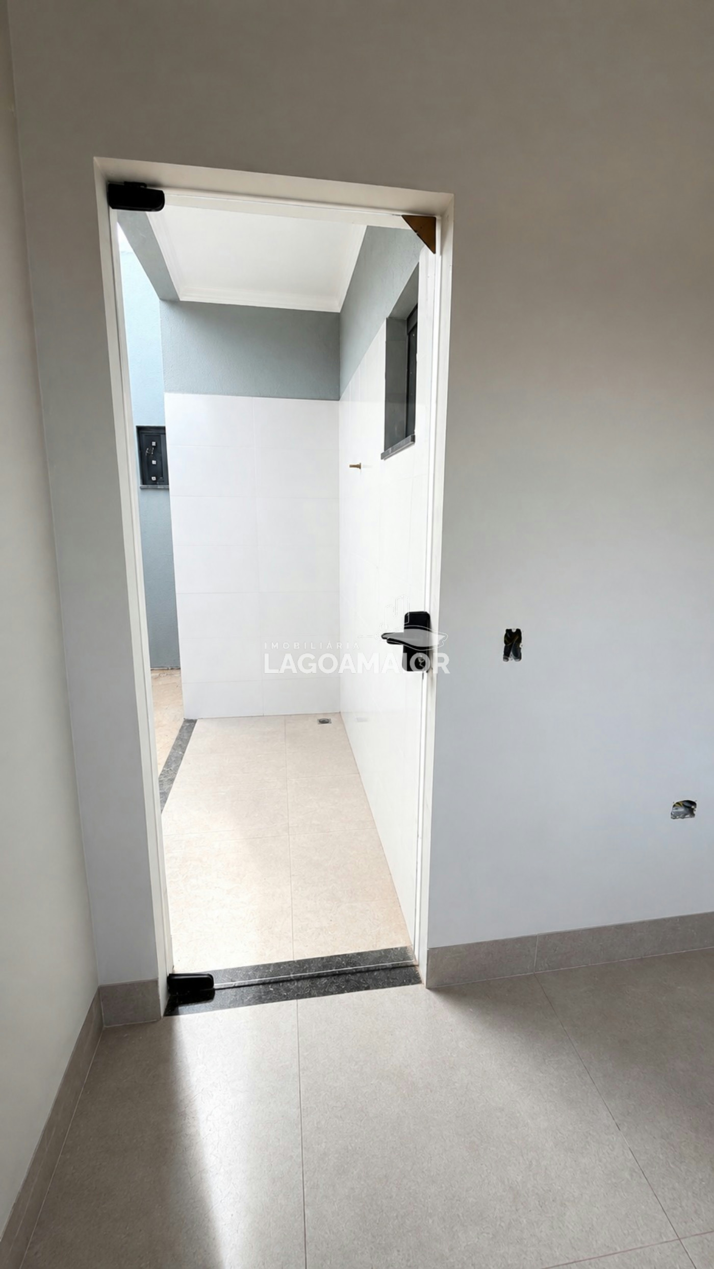 Casa à venda com 2 quartos, sendo 1 suíte, em Bela Vista da Lagoa, Três Lagoas, MS